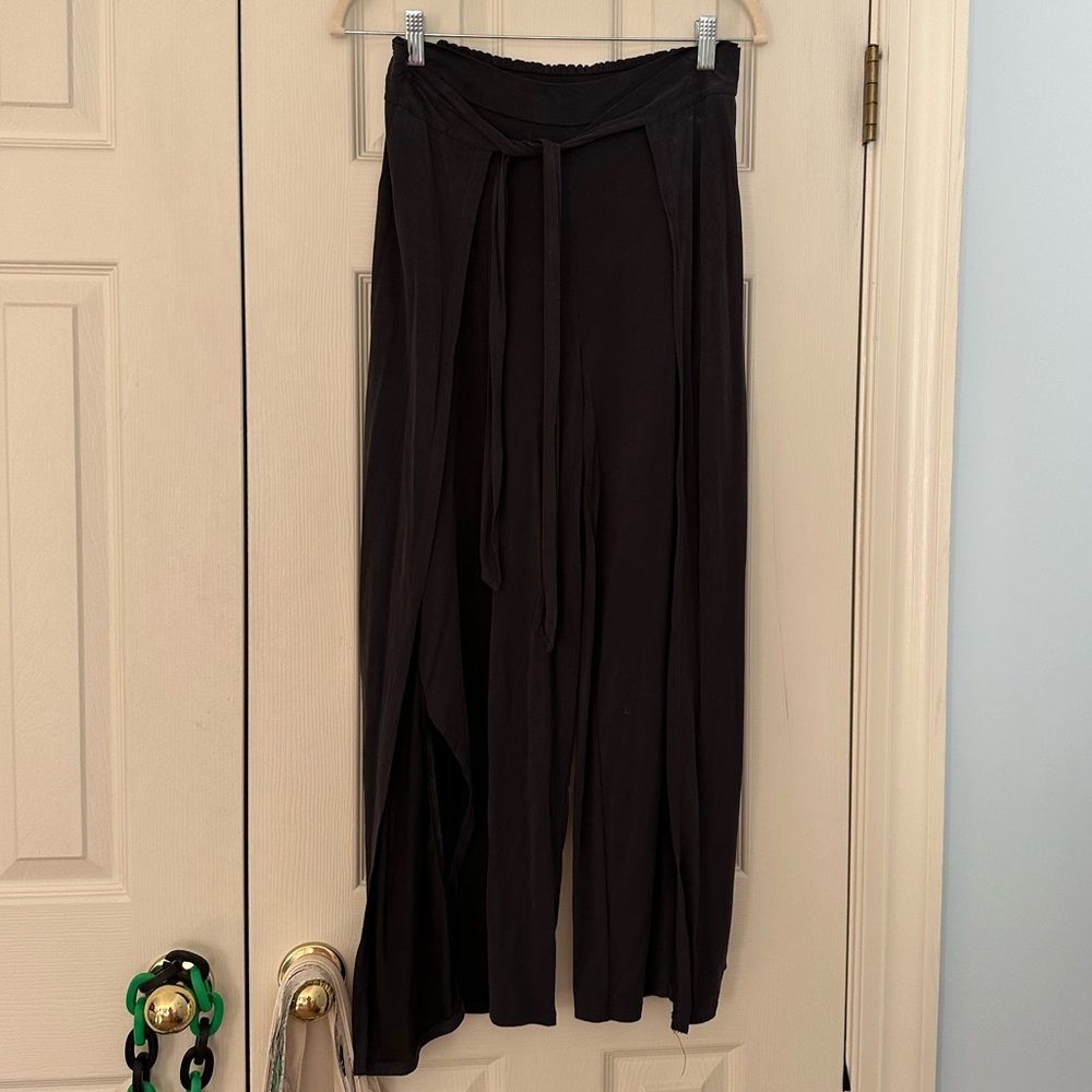 Urban Outfitters black wash tie pants - size M